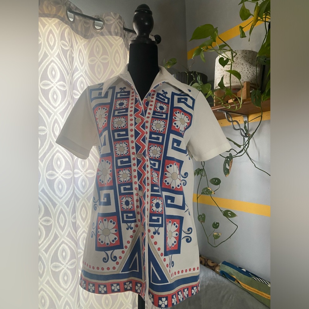 Collard Flower Shirt